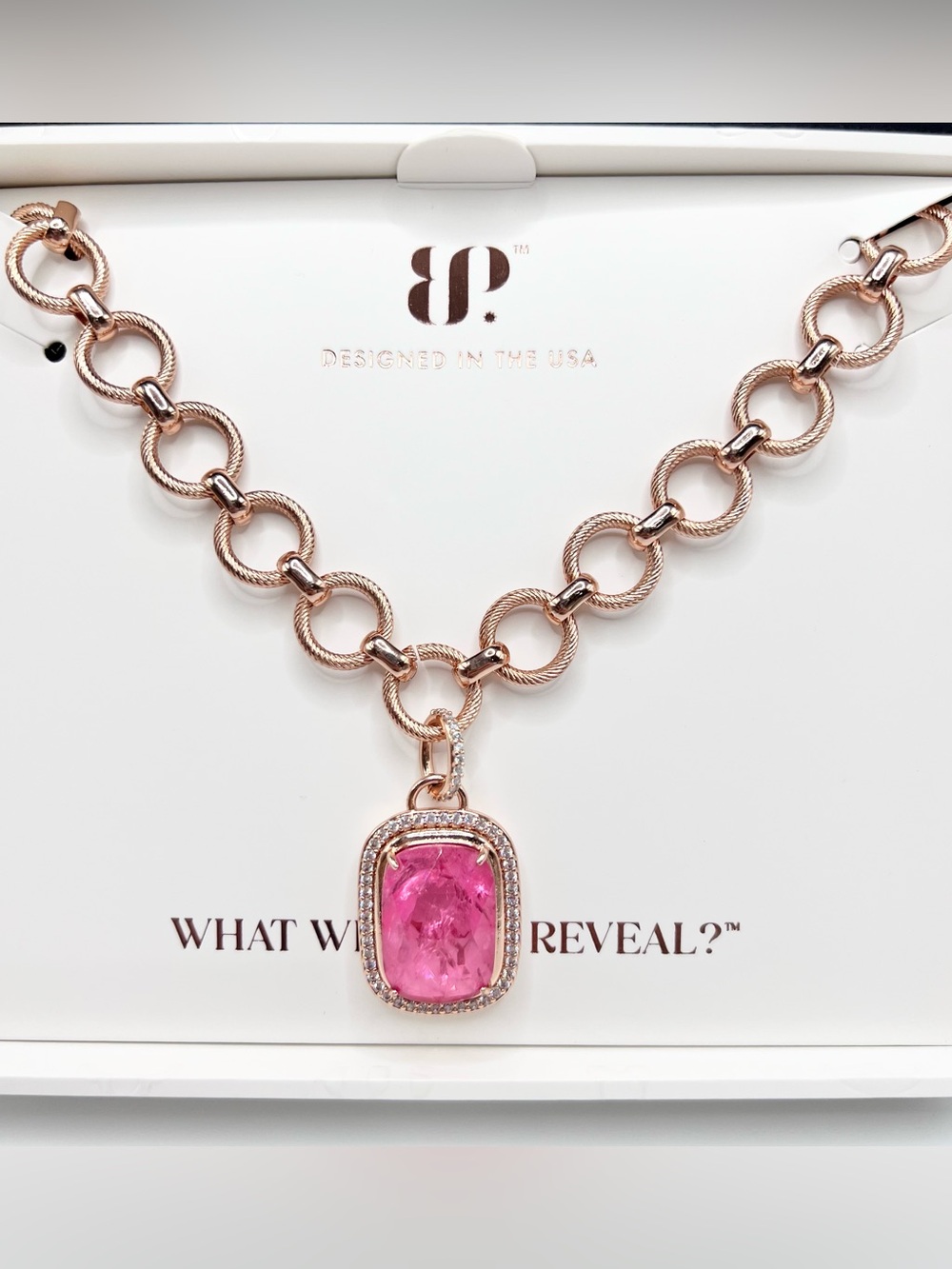 Bomb Party BP Resort Necklace enchantment by the sea